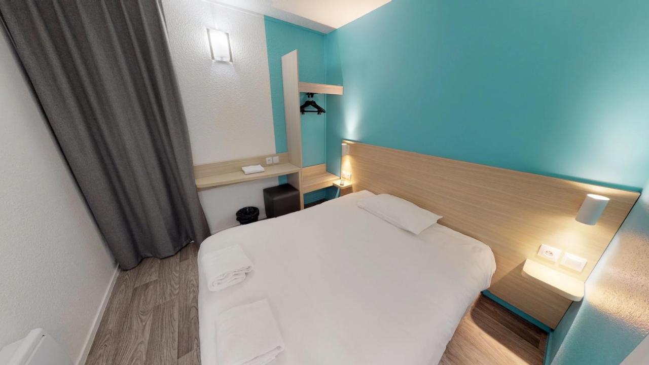Hotel Du Stade Ex Kyriad Direct Lille Est Stade Pierre Mauroy Villeneuve-d'Ascq Bagian luar foto